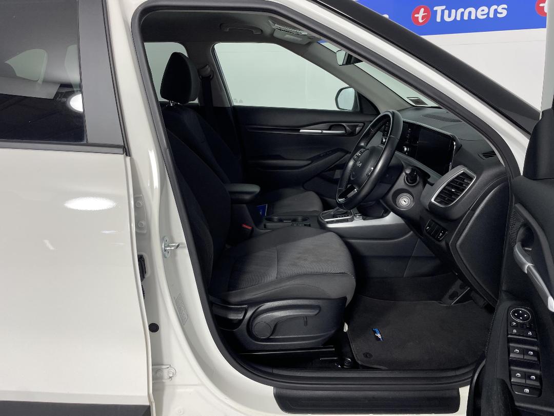 Photo '16' of KIA Seltos