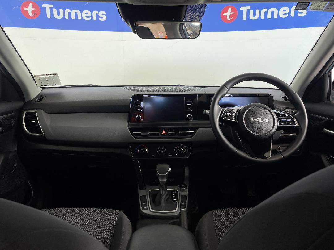 Photo '17' of KIA Seltos