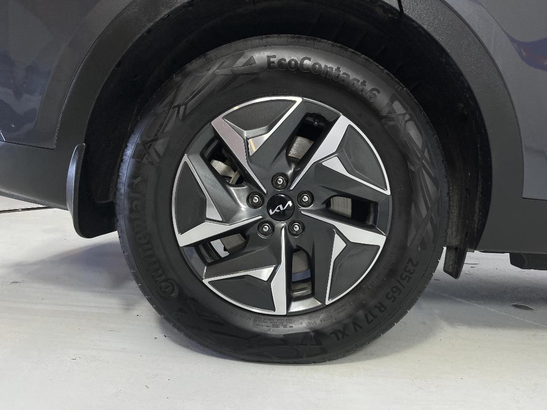 Photo '12' of KIA Sorento