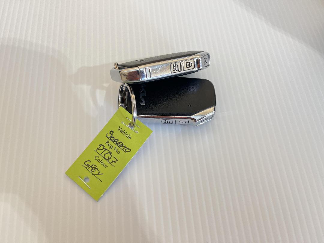 Photo '22' of KIA Sorento