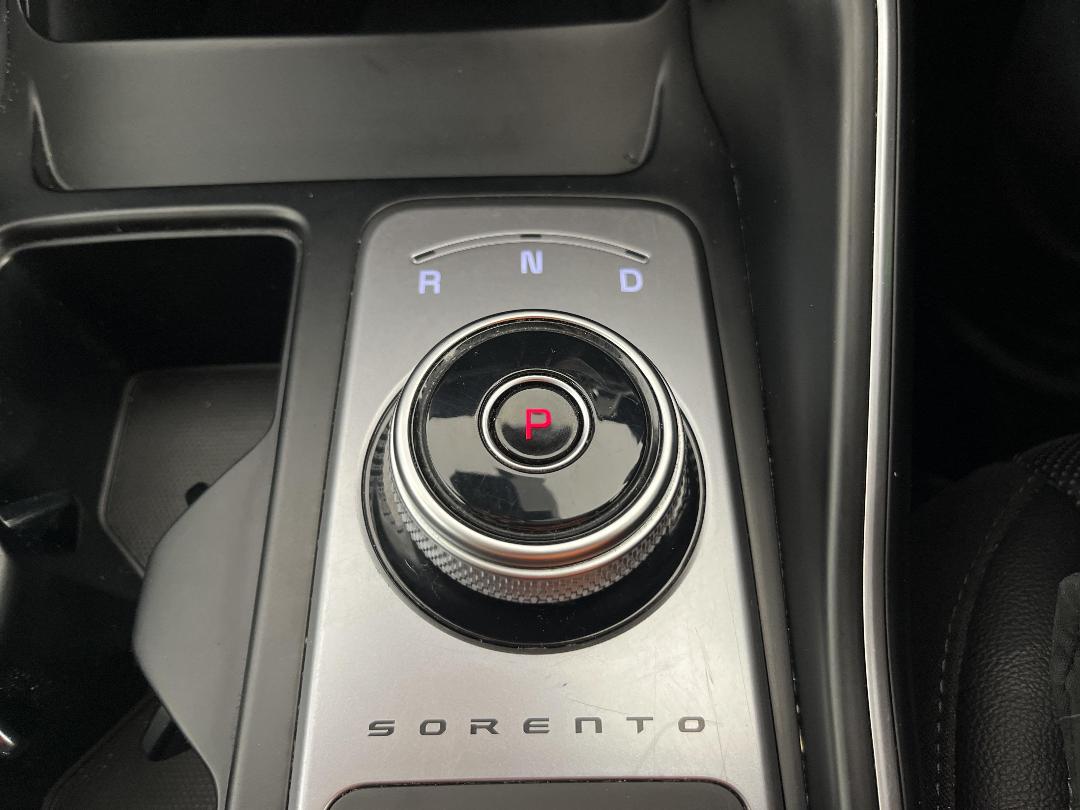 Photo '30' of KIA Sorento