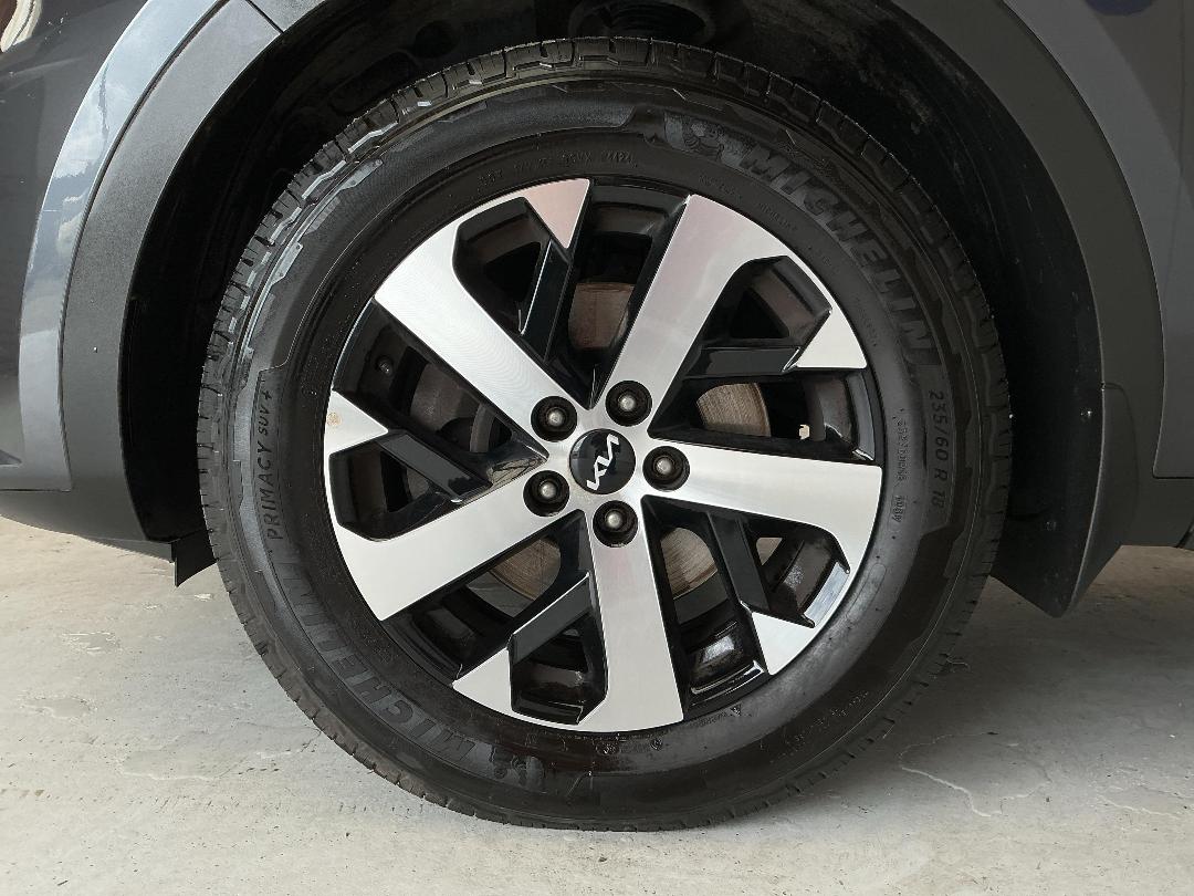 Photo '10' of KIA Sorento