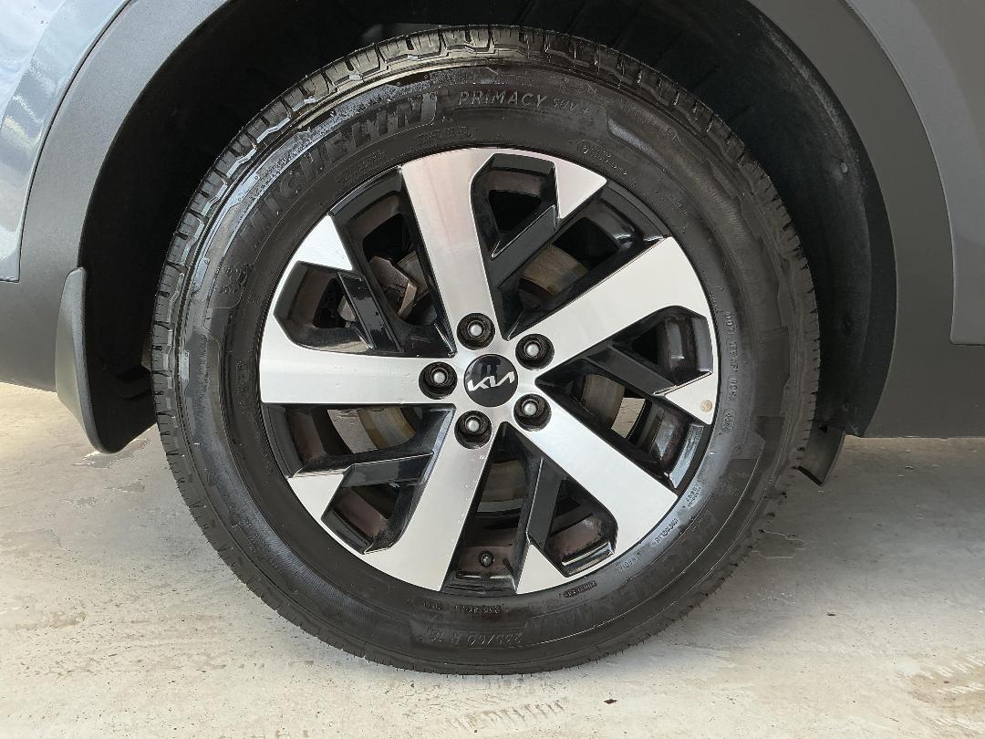 Photo '12' of KIA Sorento