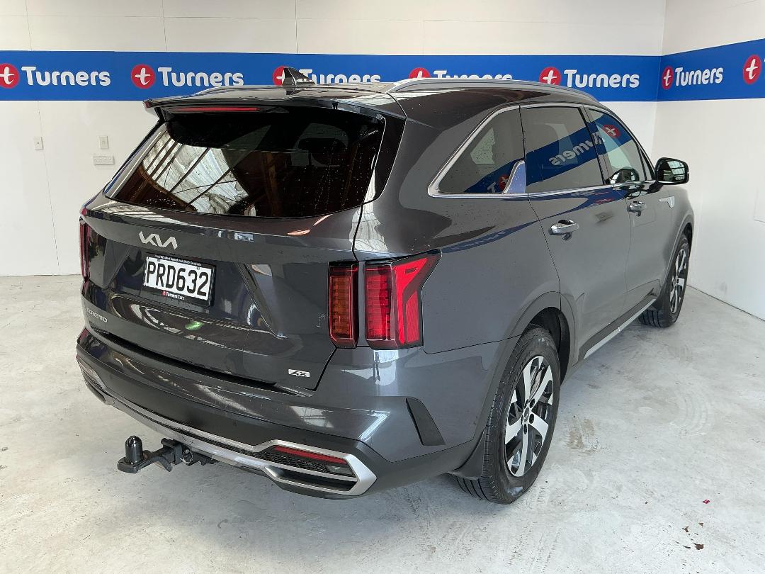 Photo '7' of KIA Sorento