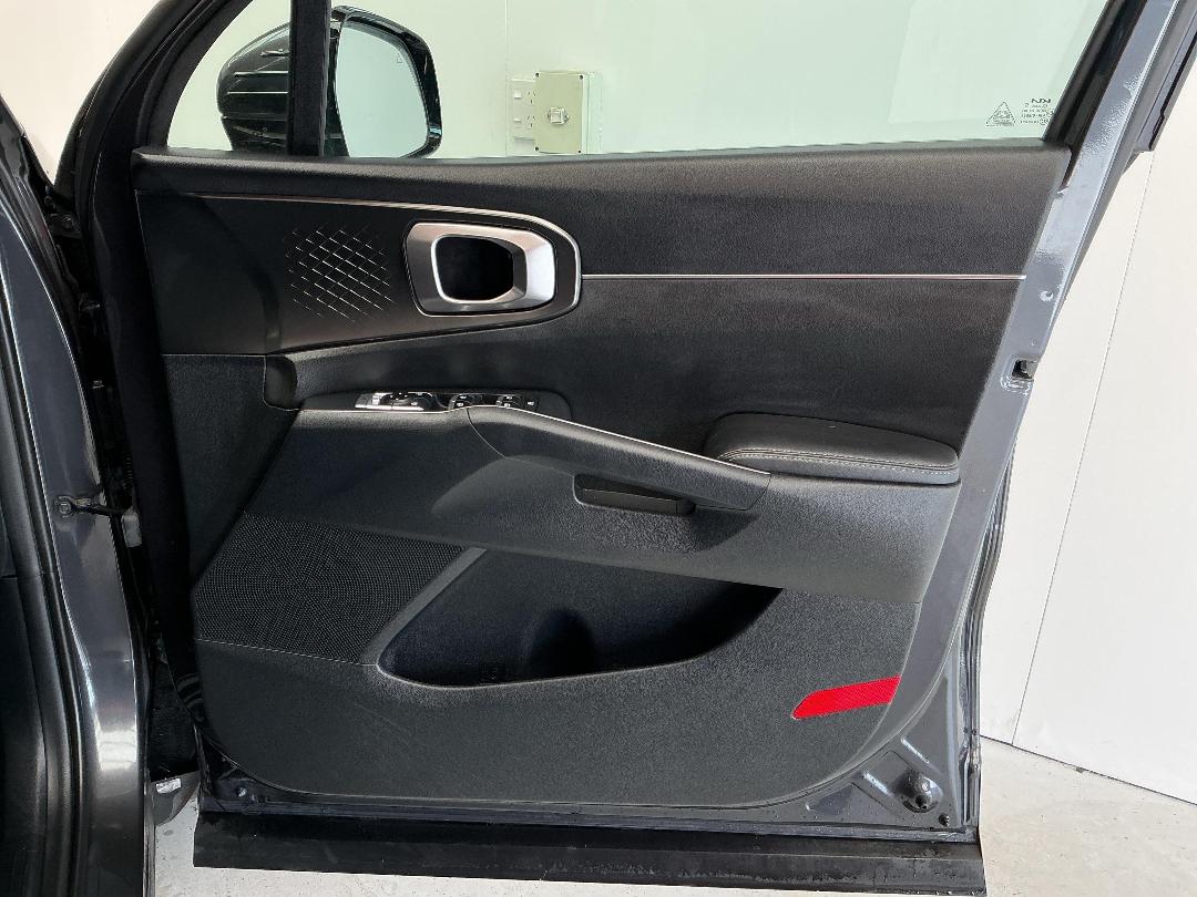 Photo '15' of KIA Sorento