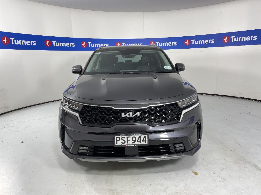 Photo '2' of KIA Sorento Photo '2' of KIA Sorento