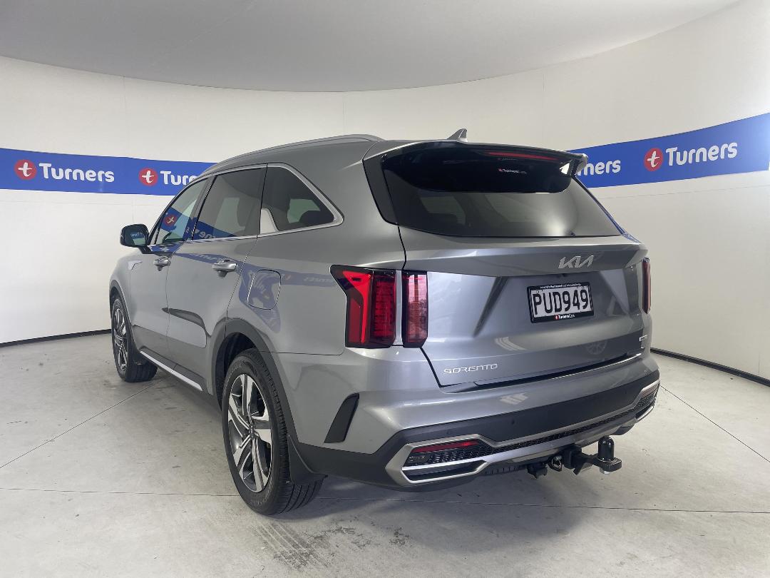 Photo '5' of KIA Sorento Photo '5' of KIA Sorento