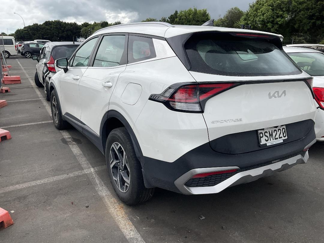 Photo '3' of KIA Sportage Urban LX Photo '3' of KIA Sportage Urban LX