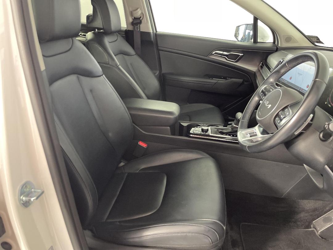 Photo '16' of KIA Sportage Photo '16' of KIA Sportage