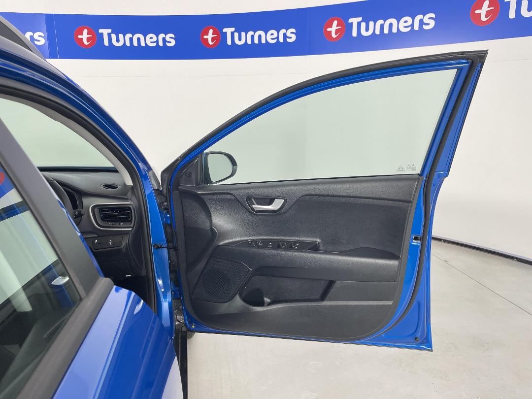 Photo '15' of KIA Stonic