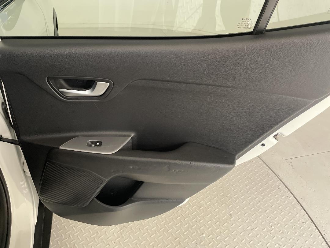 Photo '19' of KIA Stonic Photo '19' of KIA Stonic