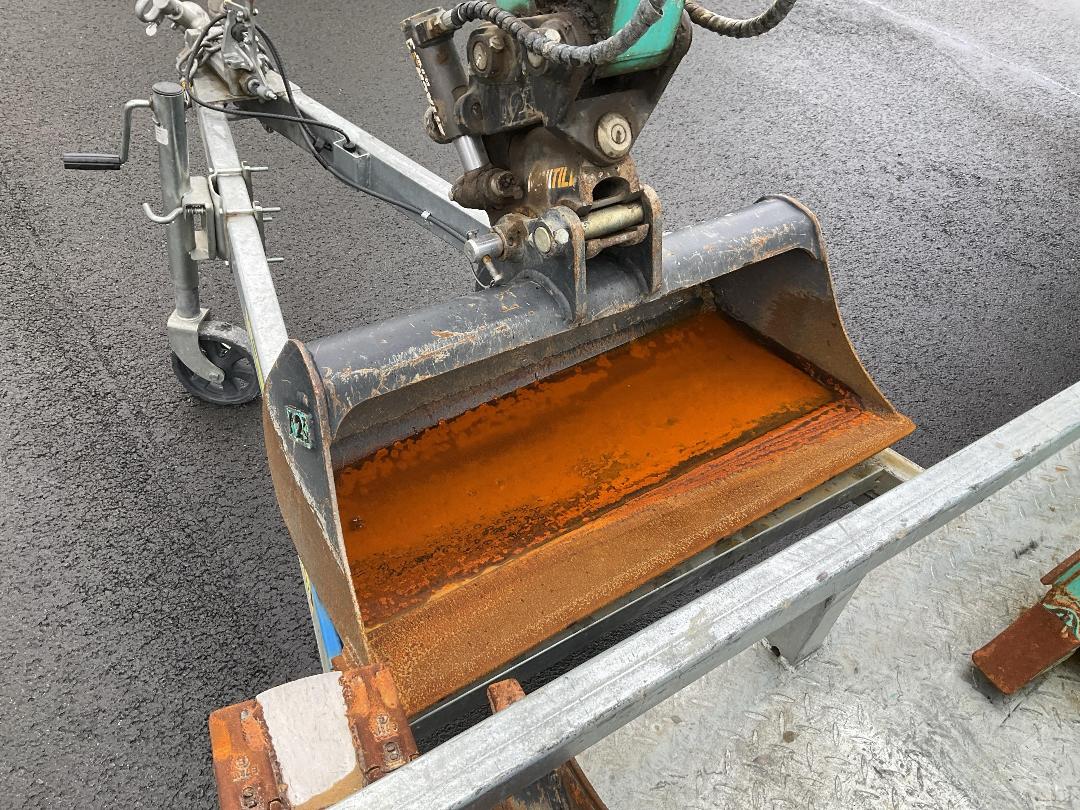 Photo '14' of Kobelco SK17SR ON Trailer Excavator Photo '14' of Kobelco SK17SR ON Trailer Excavator