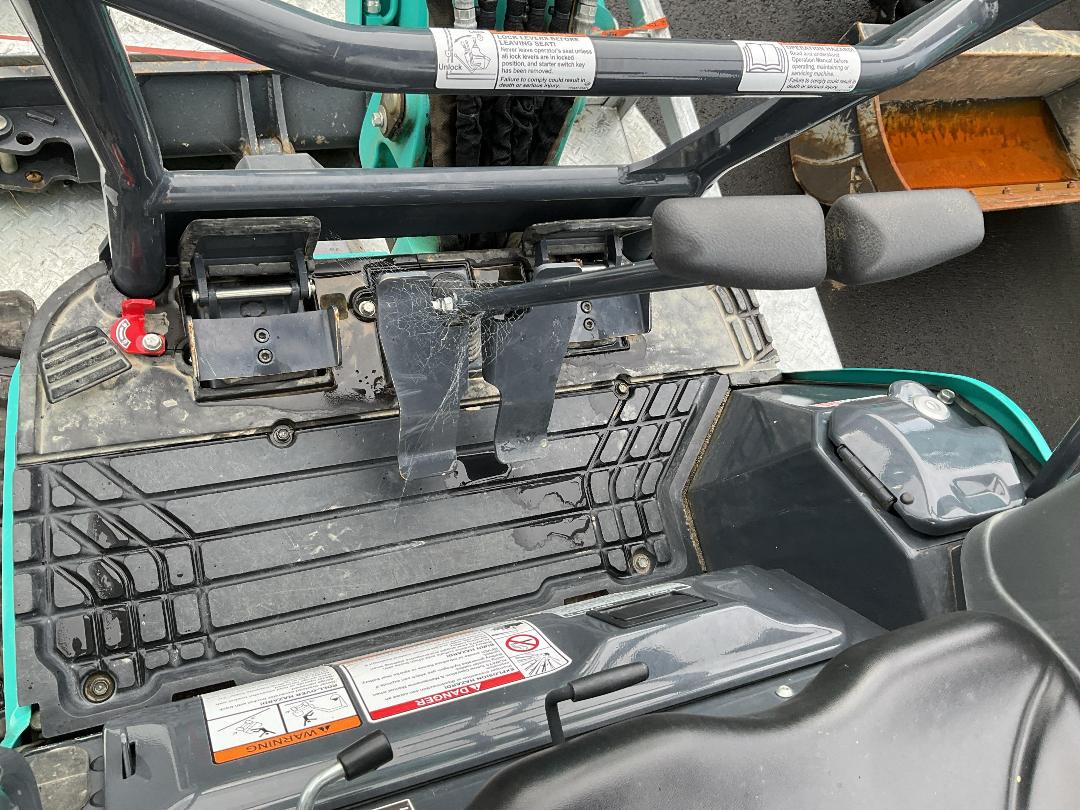 Photo '18' of Kobelco SK17SR ON Trailer Excavator Photo '18' of Kobelco SK17SR ON Trailer Excavator