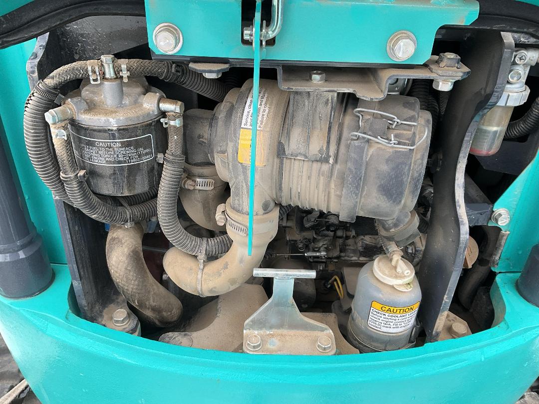 Photo '23' of Kobelco SK17SR ON Trailer Excavator Photo '23' of Kobelco SK17SR ON Trailer Excavator