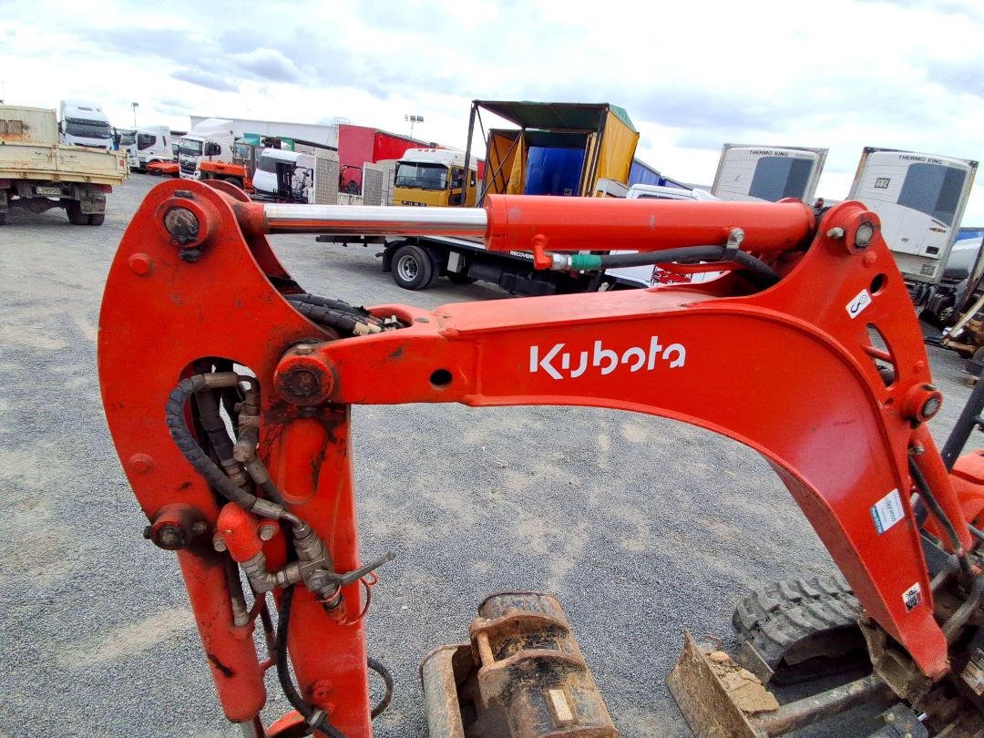 Photo '14' of Kubota U17 Excavator