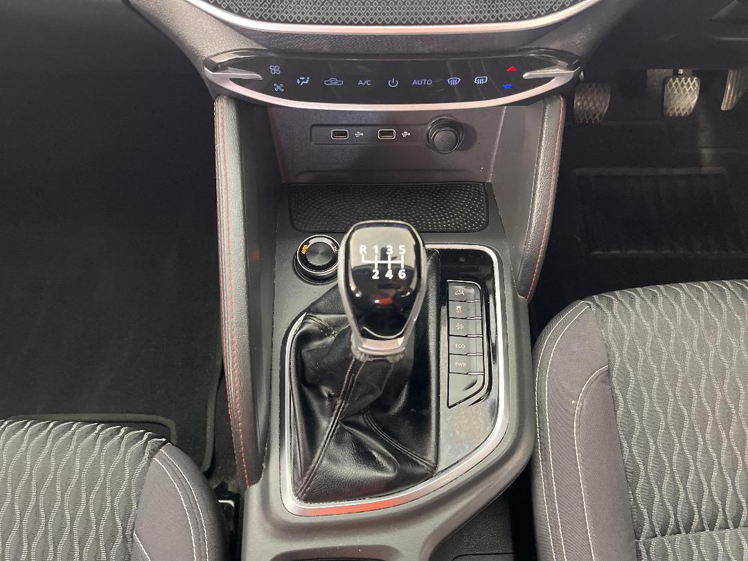 Photo '18' of LDV T60