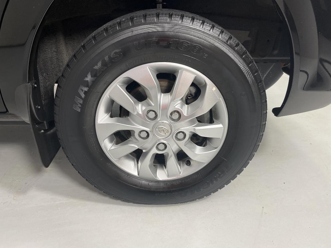 Photo '9' of LDV V80