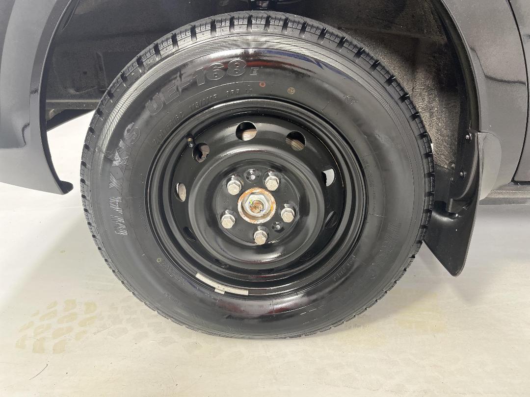 Photo '10' of LDV V80