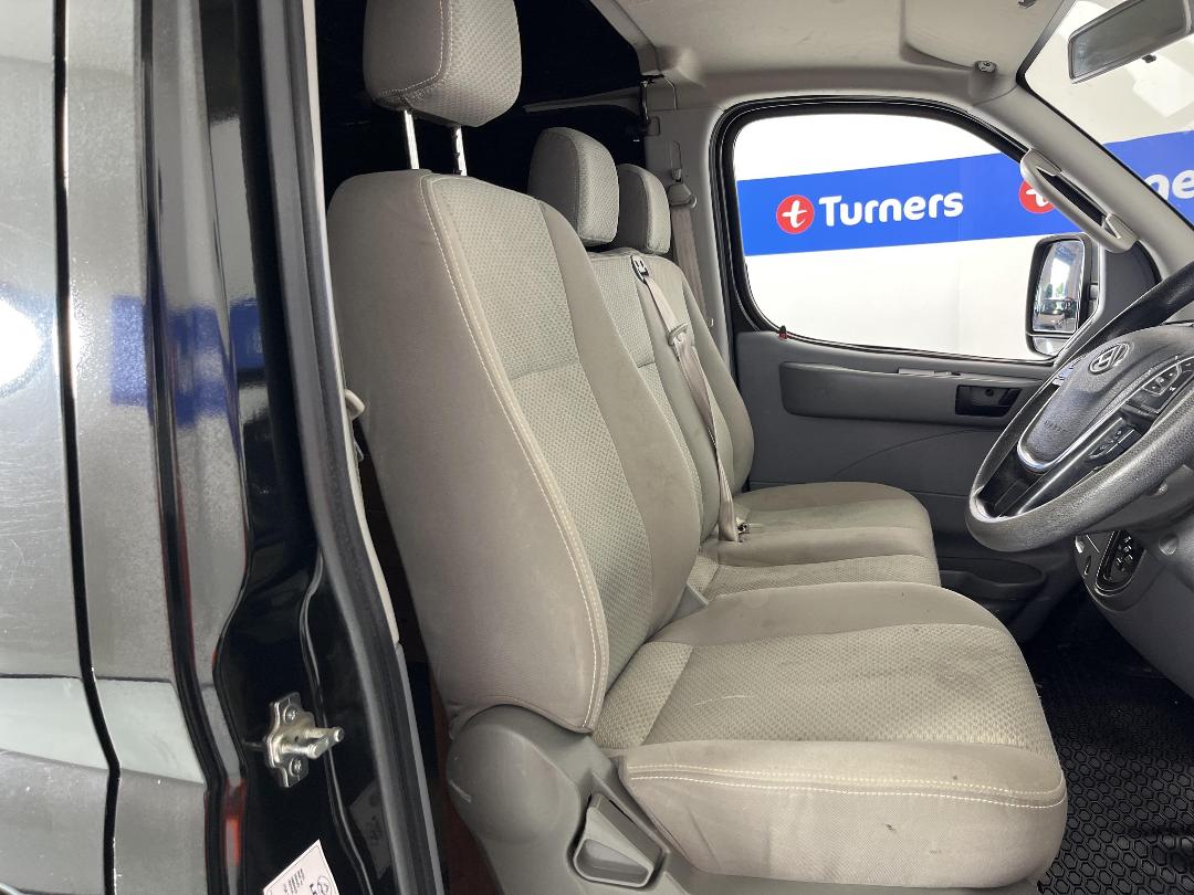 Photo '16' of LDV V80