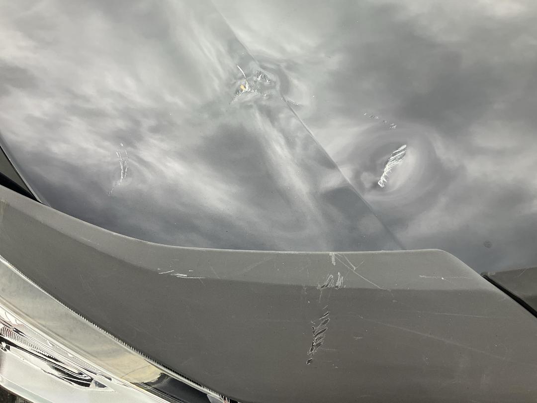 Photo '17' of Mahindra XUV 700 AX7L