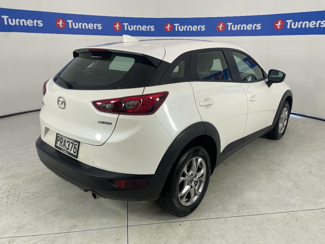 Photo '7' of Mazda CX-3