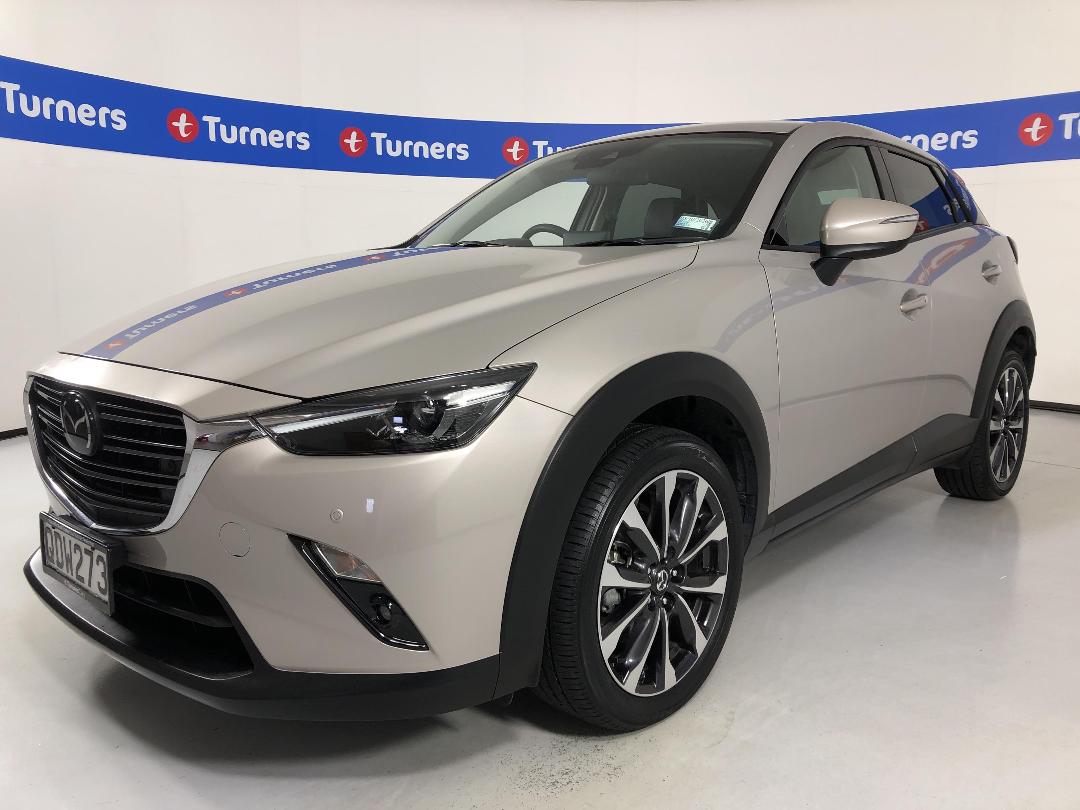 Photo '4' of Mazda CX-3
