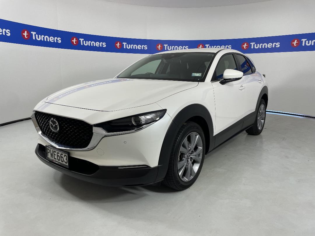 Photo '4' of Mazda CX-30