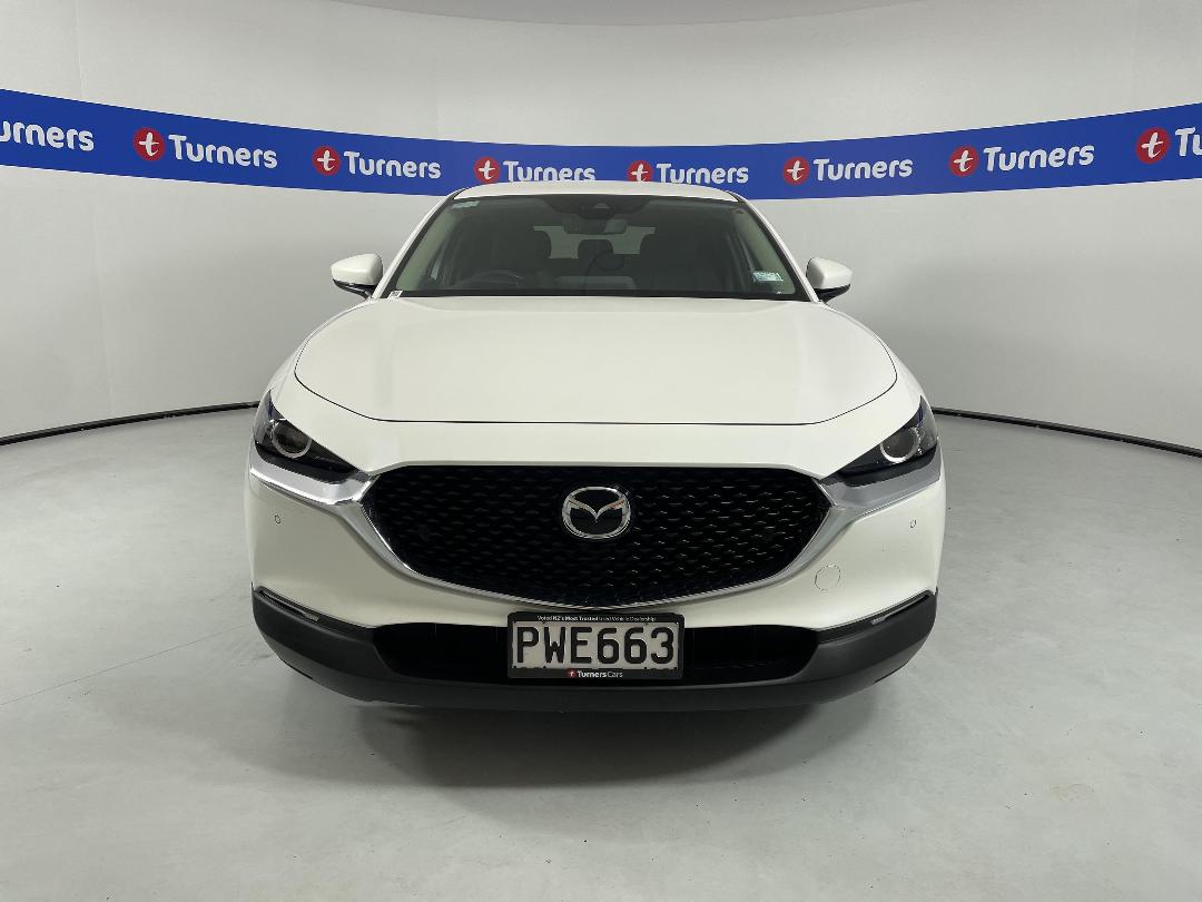 Photo '2' of Mazda CX-30