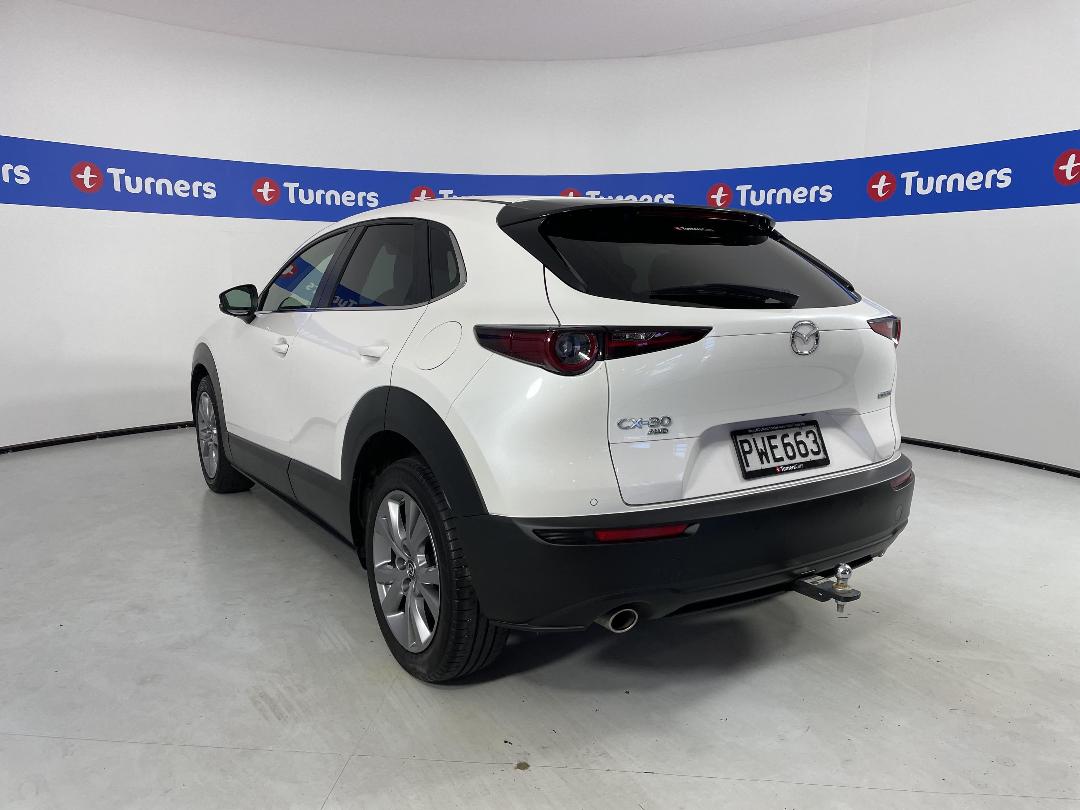 Photo '5' of Mazda CX-30