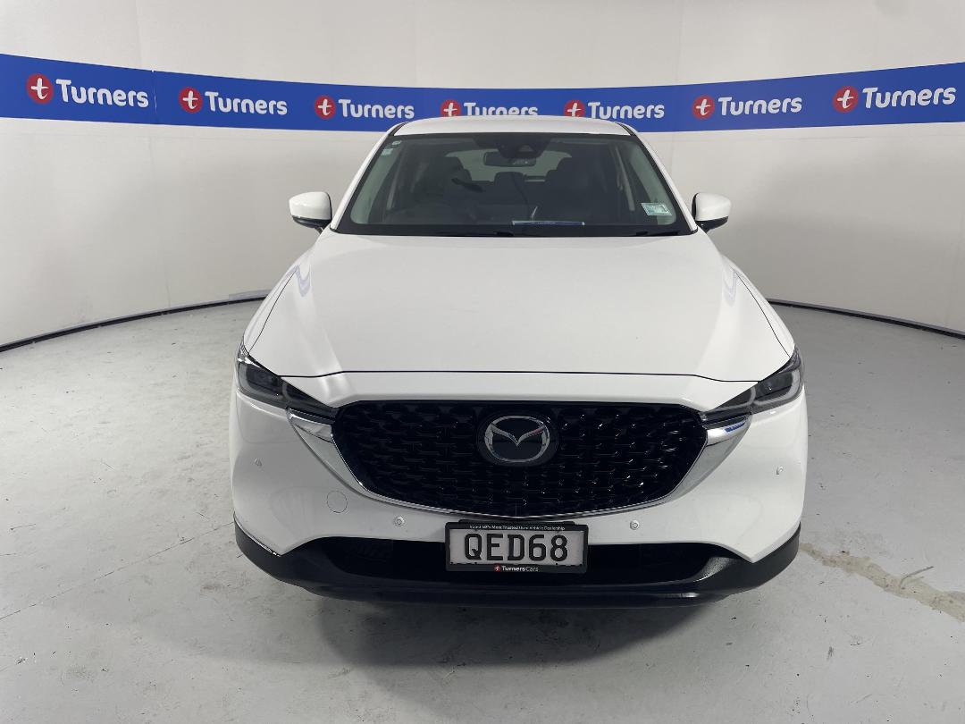 Photo '2' of Mazda CX-5