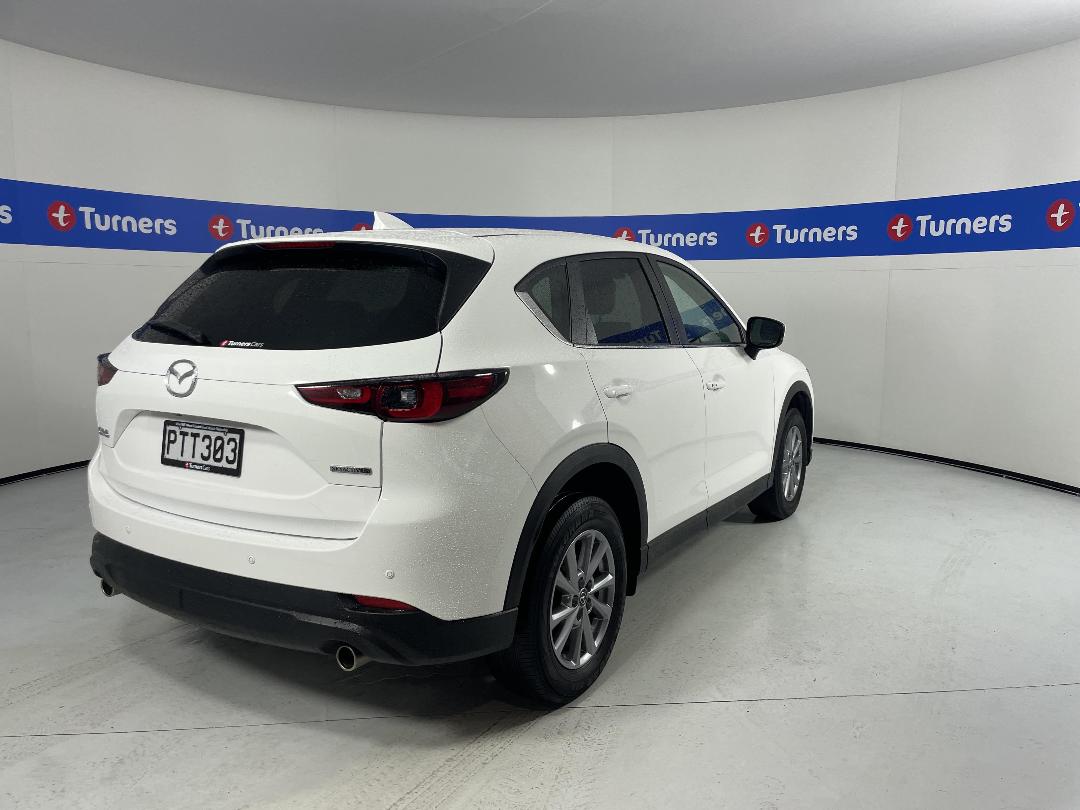 Photo '7' of Mazda CX-5 Photo '7' of Mazda CX-5
