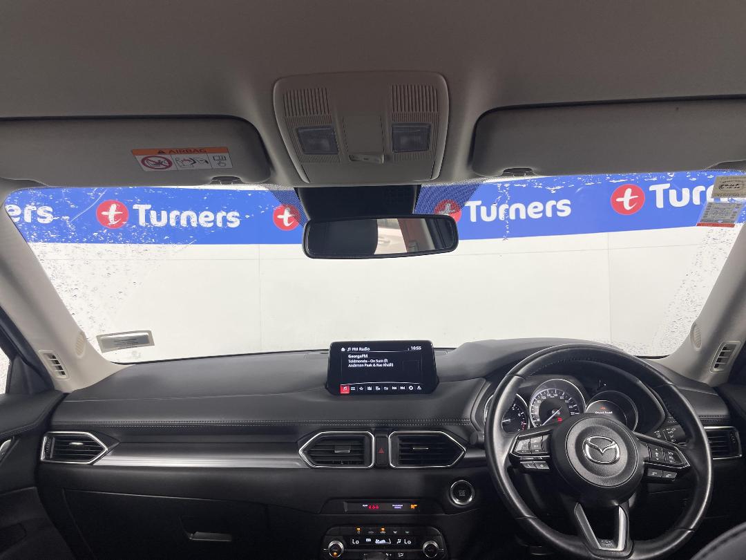 Photo '17' of Mazda CX-5 Photo '17' of Mazda CX-5