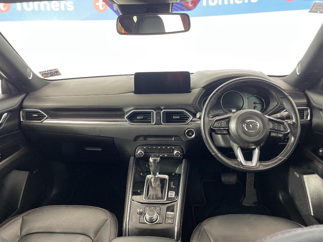 Photo '17' of Mazda CX-5 Photo '17' of Mazda CX-5