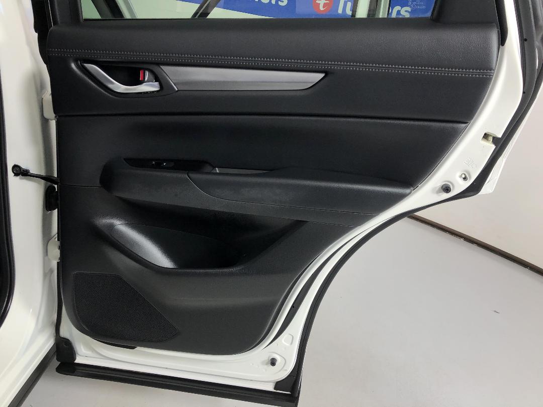 Photo '19' of Mazda CX-5