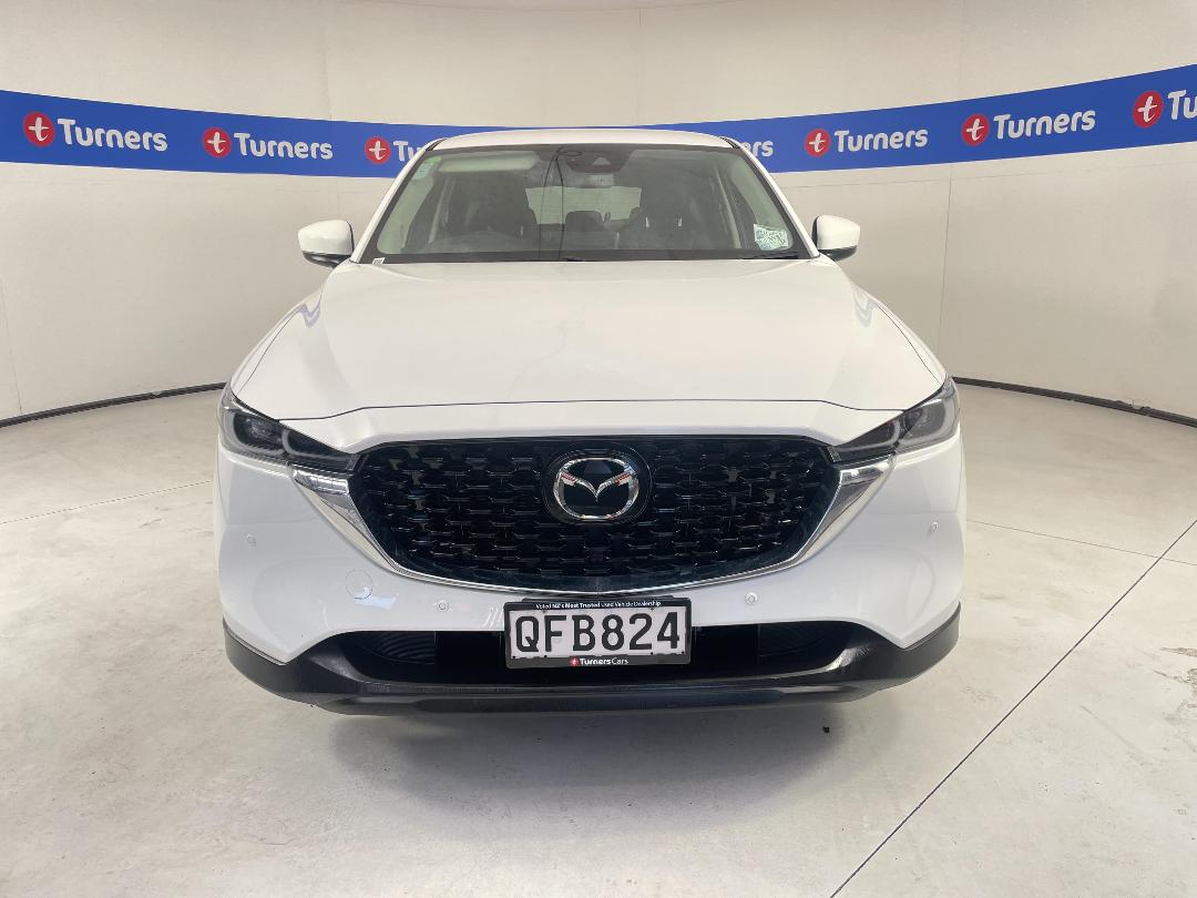 Photo '2' of Mazda CX-5