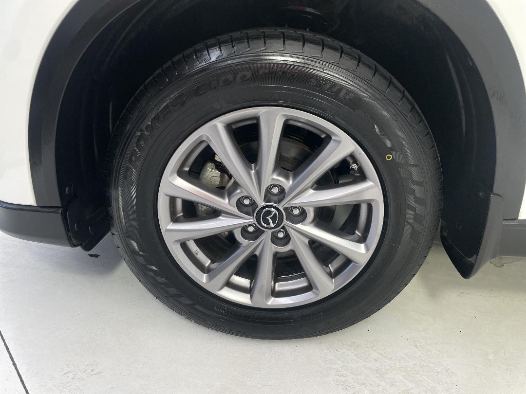 Photo '10' of Mazda CX-5