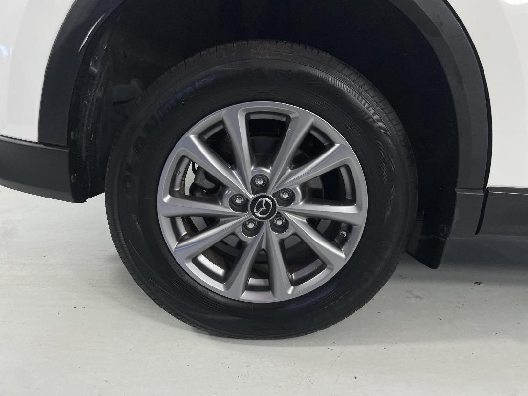 Photo '12' of Mazda CX-5