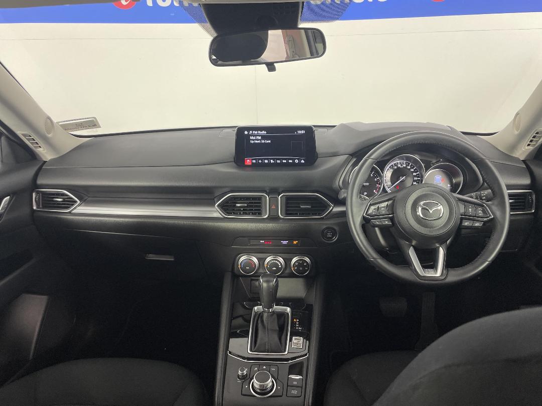 Photo '17' of Mazda CX-5