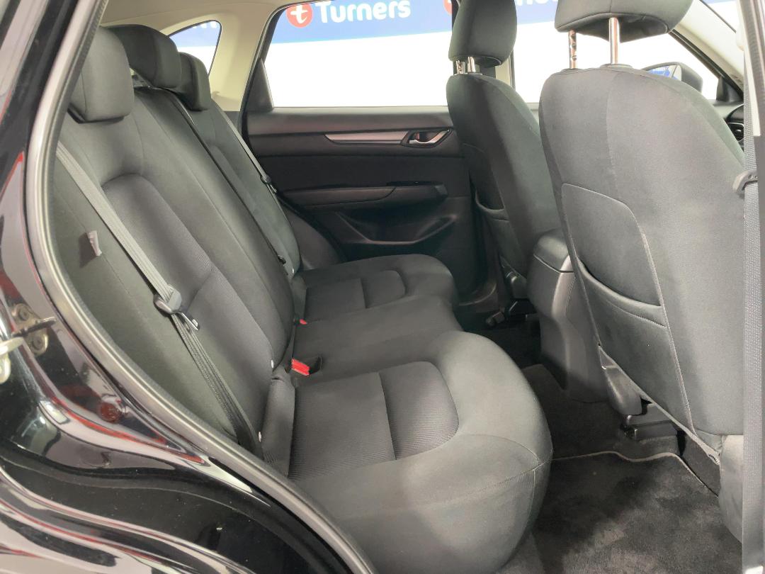 Photo '20' of Mazda CX-5