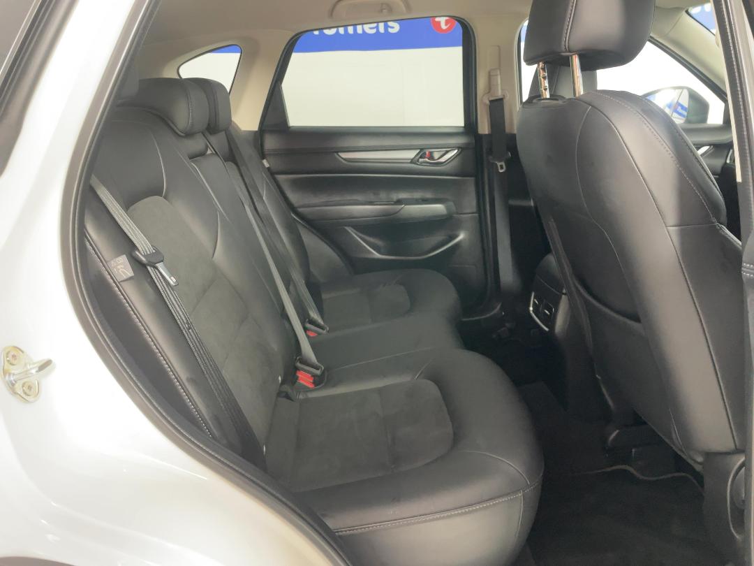 Photo '20' of Mazda CX-5