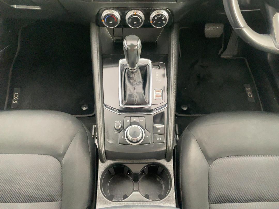 Photo '18' of Mazda CX-5 Photo '18' of Mazda CX-5