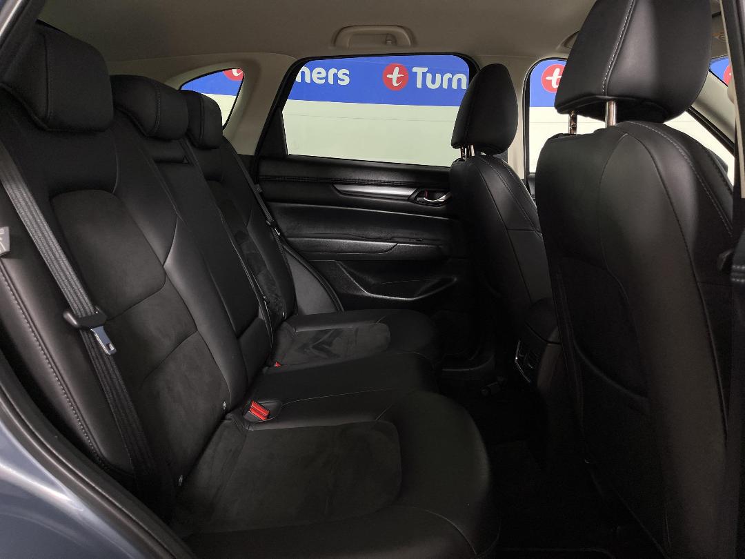 Photo '20' of Mazda CX-5