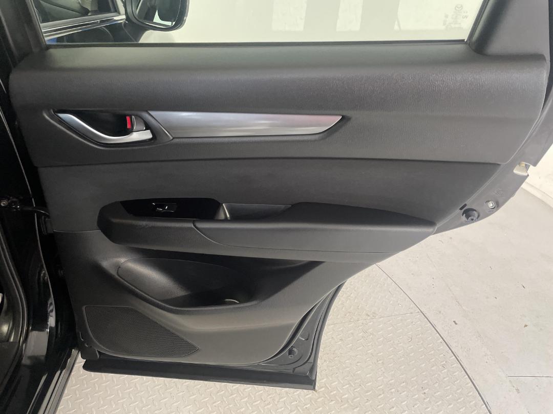 Photo '19' of Mazda CX-5