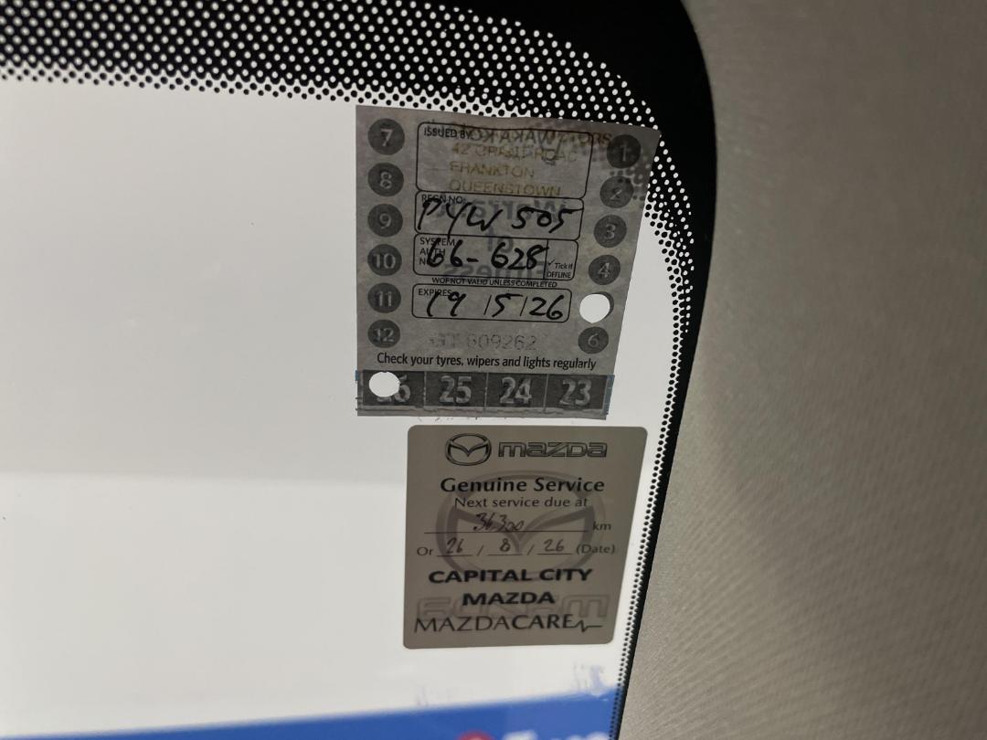 Photo '33' of Mazda CX-5