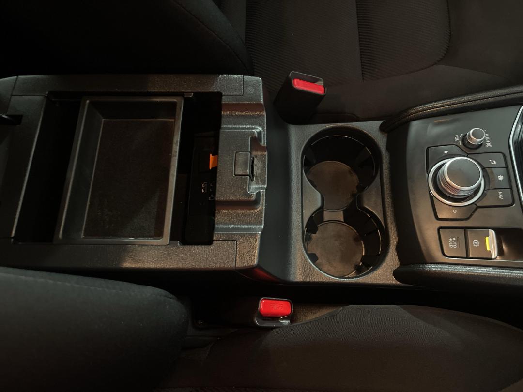 Photo '32' of Mazda CX-5