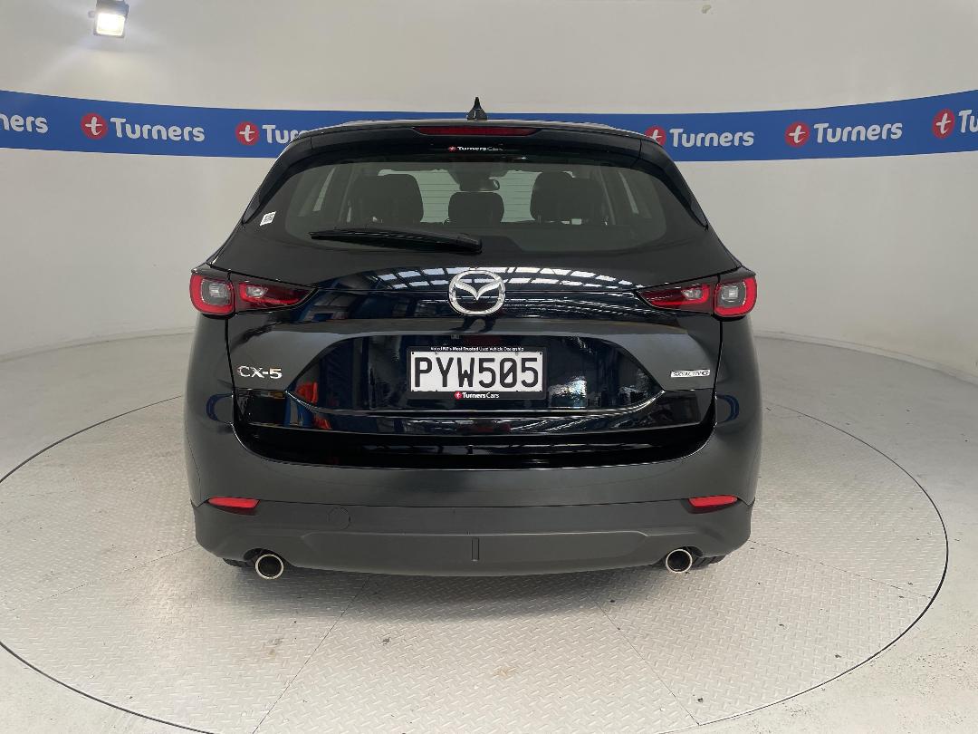 Photo '6' of Mazda CX-5