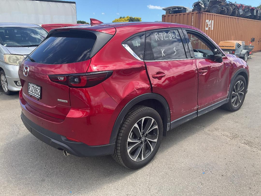 Photo '6' of Mazda CX-5 Limited Photo '6' of Mazda CX-5 Limited