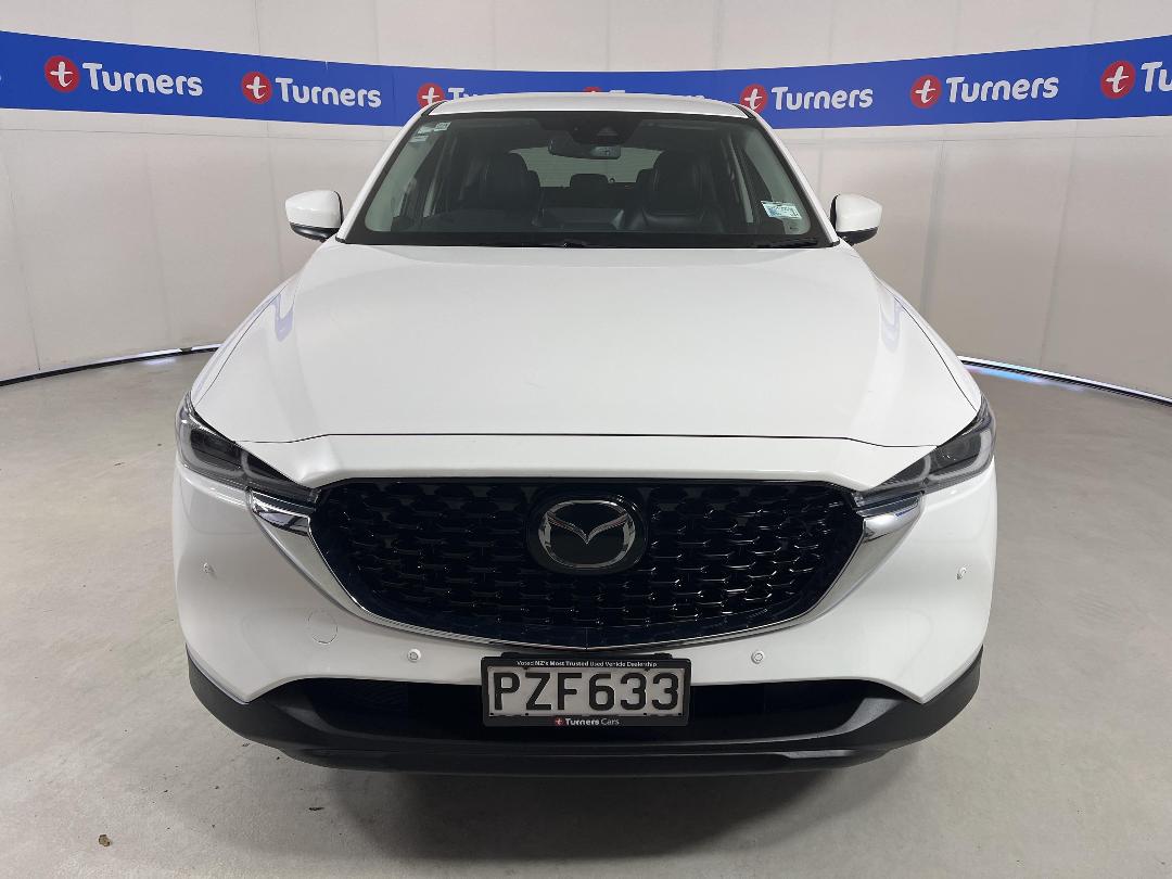 Photo '2' of Mazda CX-5