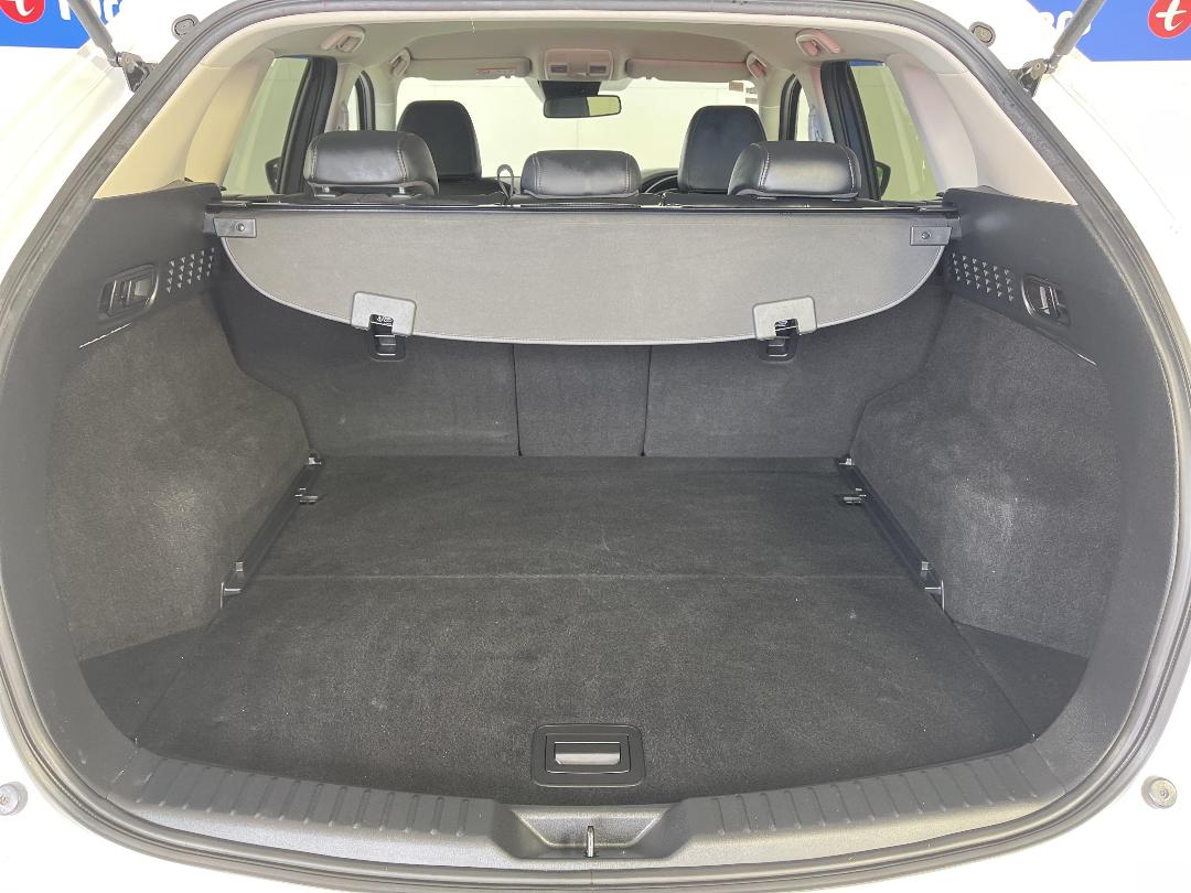 Photo '14' of Mazda CX-5