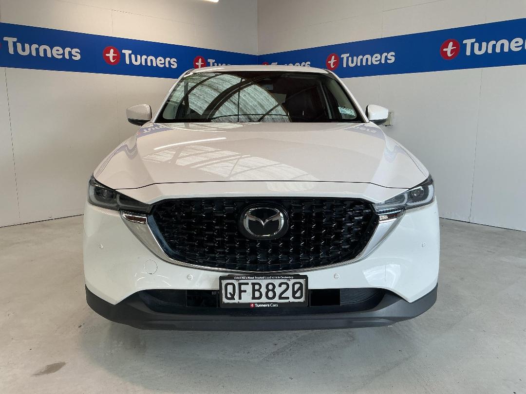 Photo '2' of Mazda CX-5